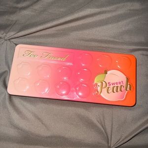 Too Faced Sweet Peach Makeup Palette